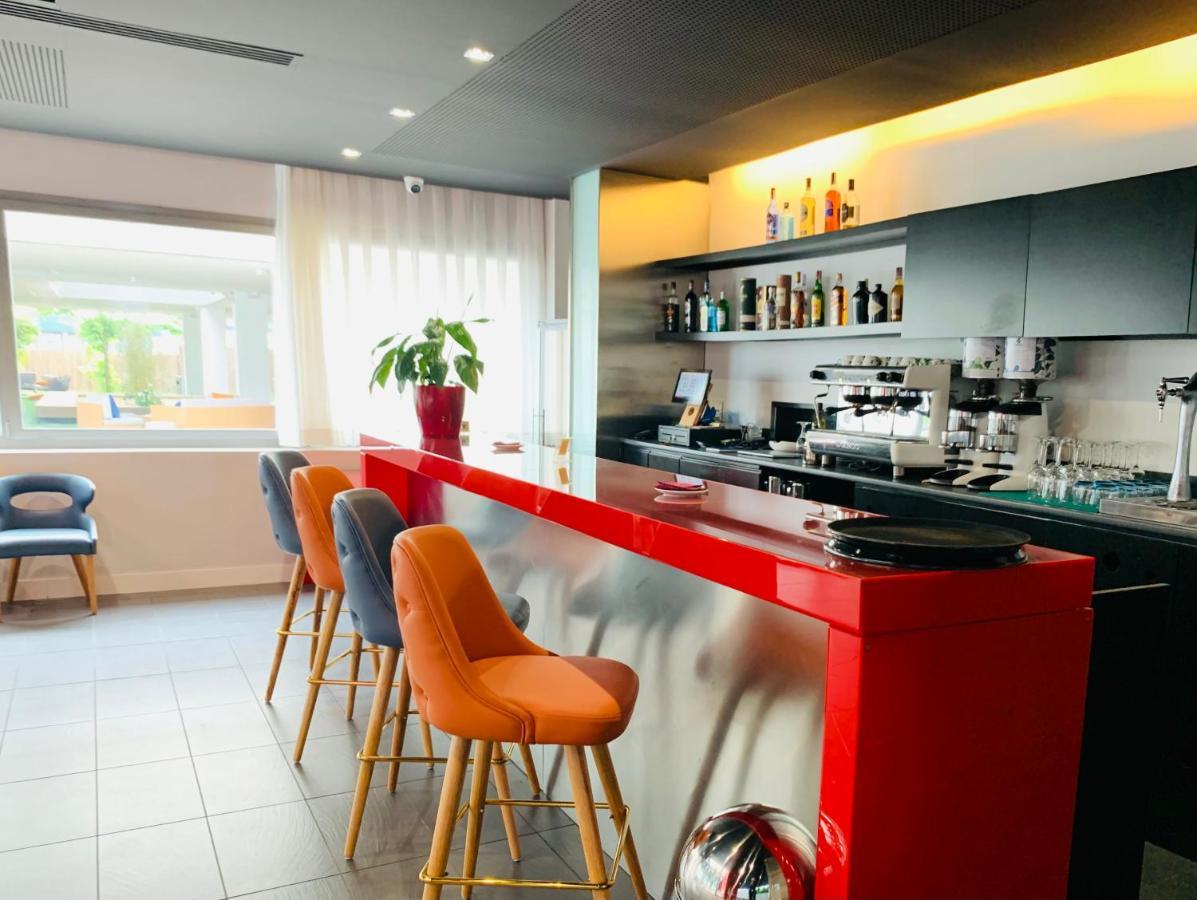 Hotel Villa Odon Villaviciosa de Odon Ngoại thất bức ảnh
