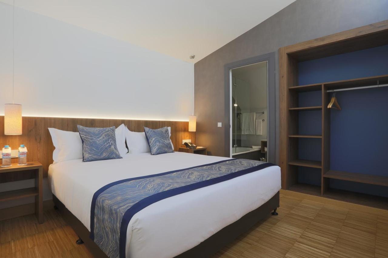 Hotel Villa Odon Villaviciosa de Odon Ngoại thất bức ảnh