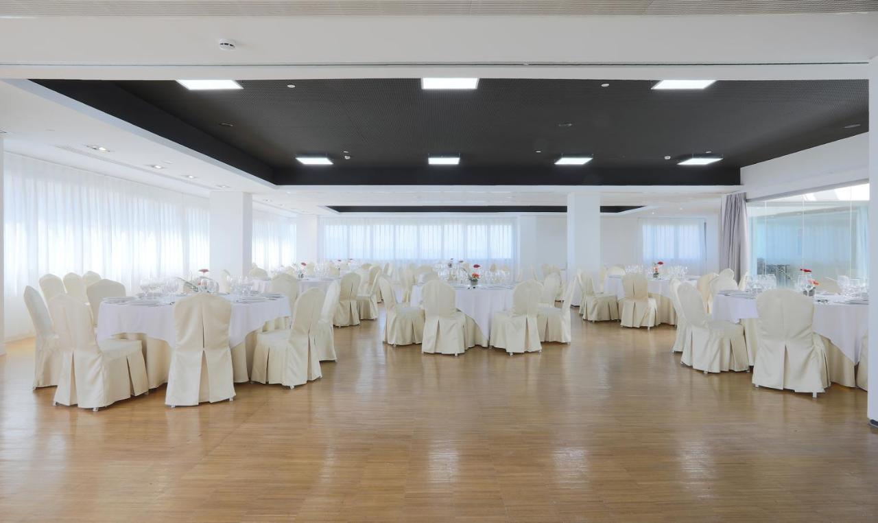 Hotel Villa Odon Villaviciosa de Odon Ngoại thất bức ảnh