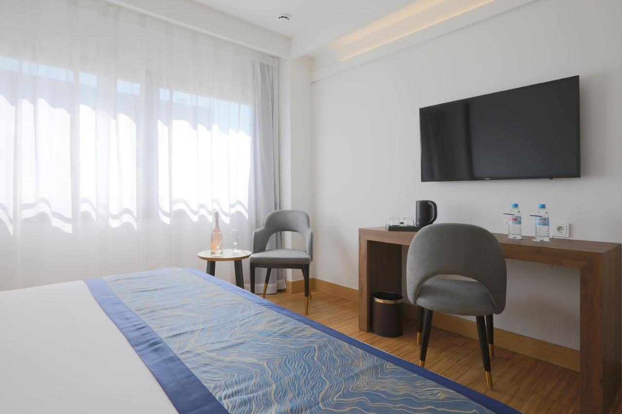 Hotel Villa Odon Villaviciosa de Odon Ngoại thất bức ảnh