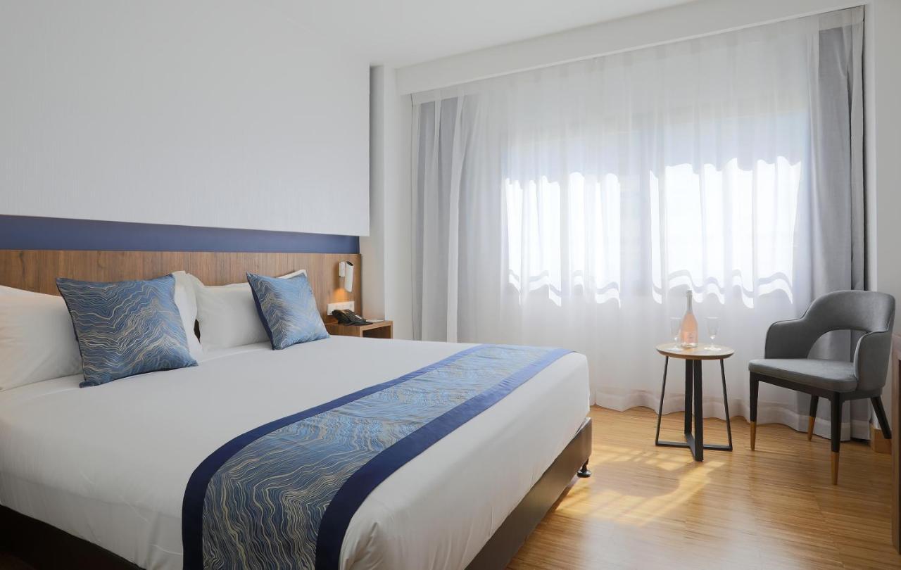 Hotel Villa Odon Villaviciosa de Odon Ngoại thất bức ảnh
