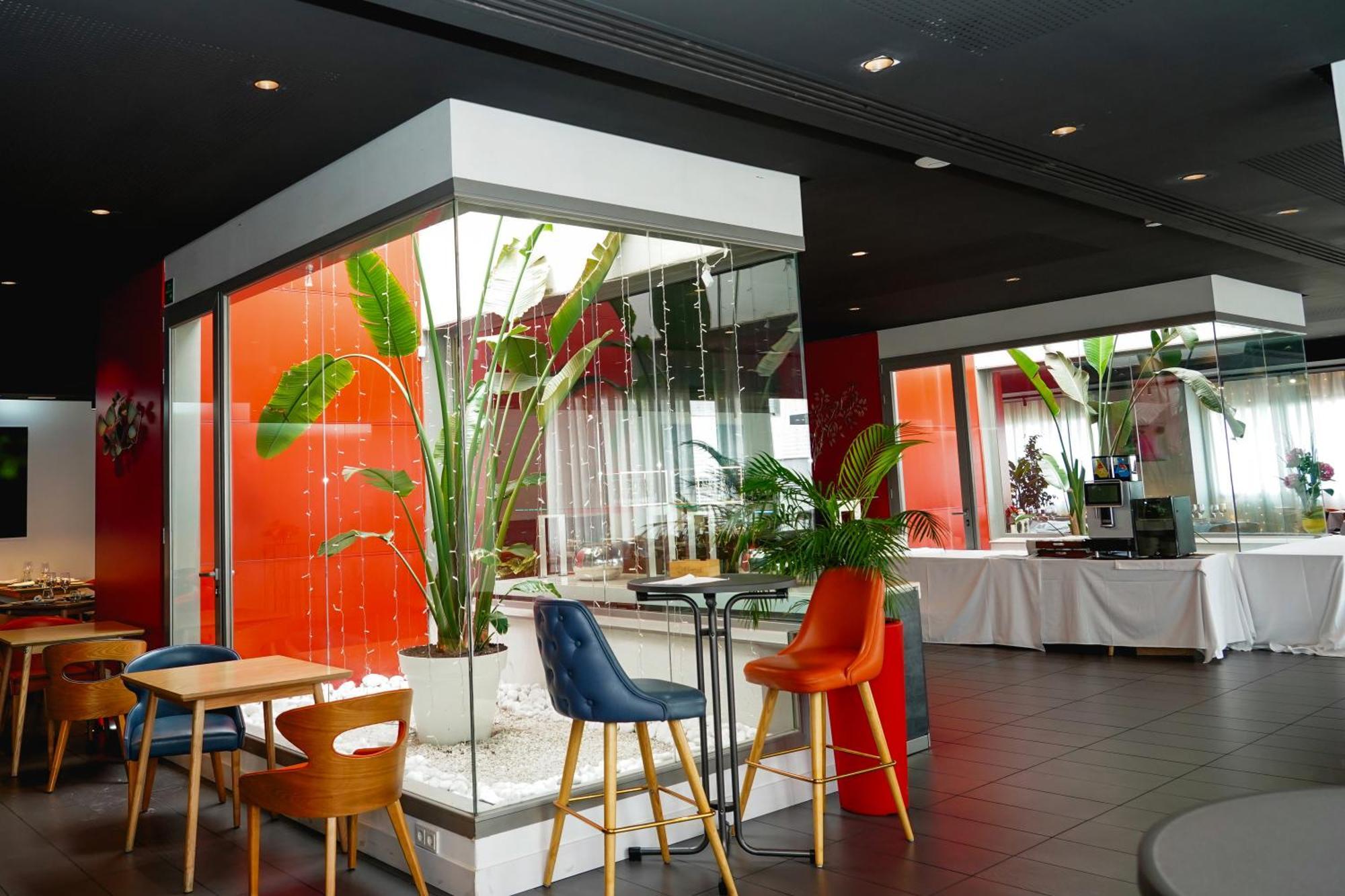Hotel Villa Odon Villaviciosa de Odon Ngoại thất bức ảnh