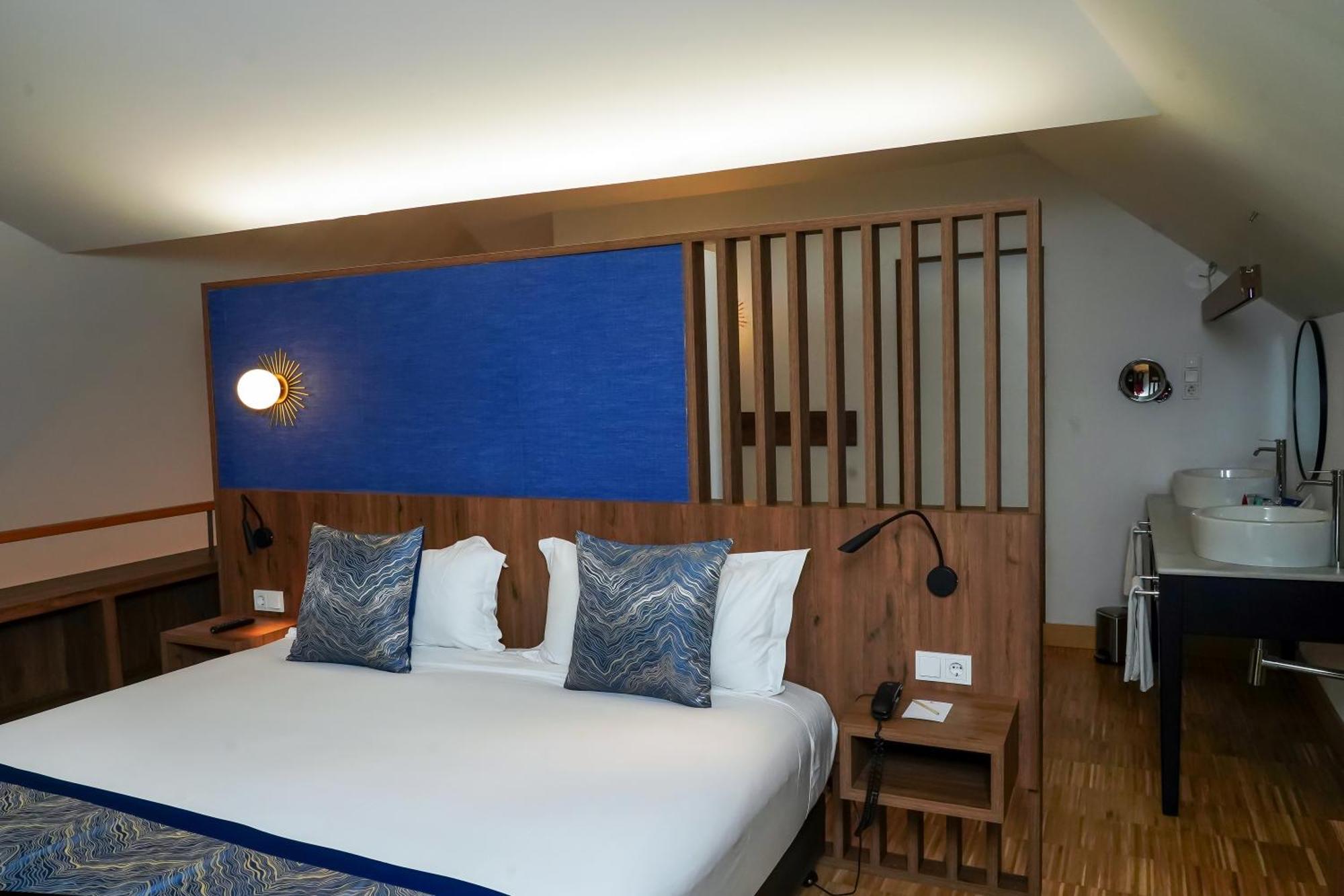 Hotel Villa Odon Villaviciosa de Odon Ngoại thất bức ảnh