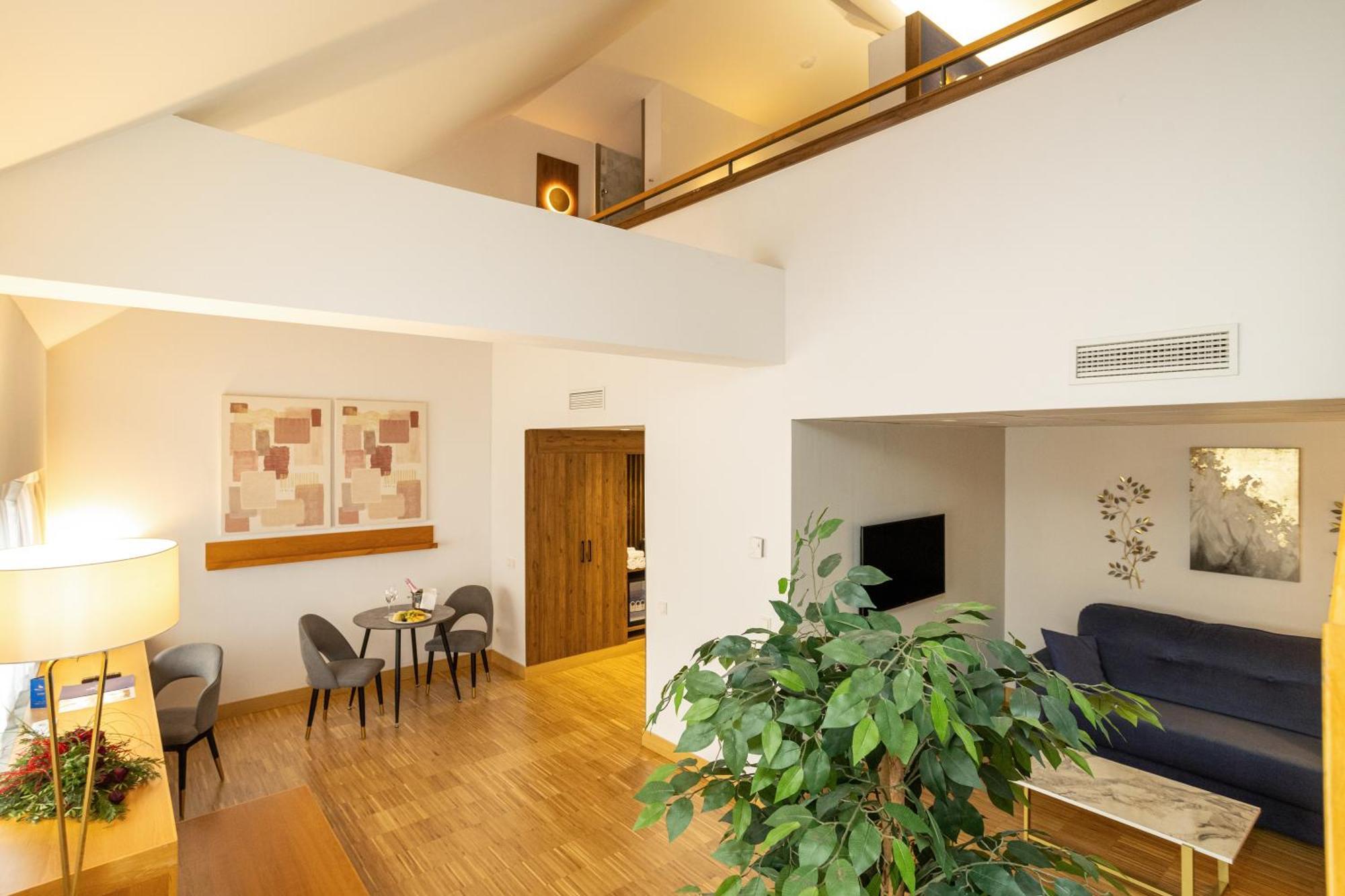 Hotel Villa Odon Villaviciosa de Odon Ngoại thất bức ảnh